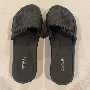 Michael Kors Logo Platform Slide Sandal